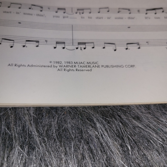 "Vintage 1983 Michael Jackson Thriller Piano Vocal Guitar Songbook  Sheet Music - Picture 12 of 15